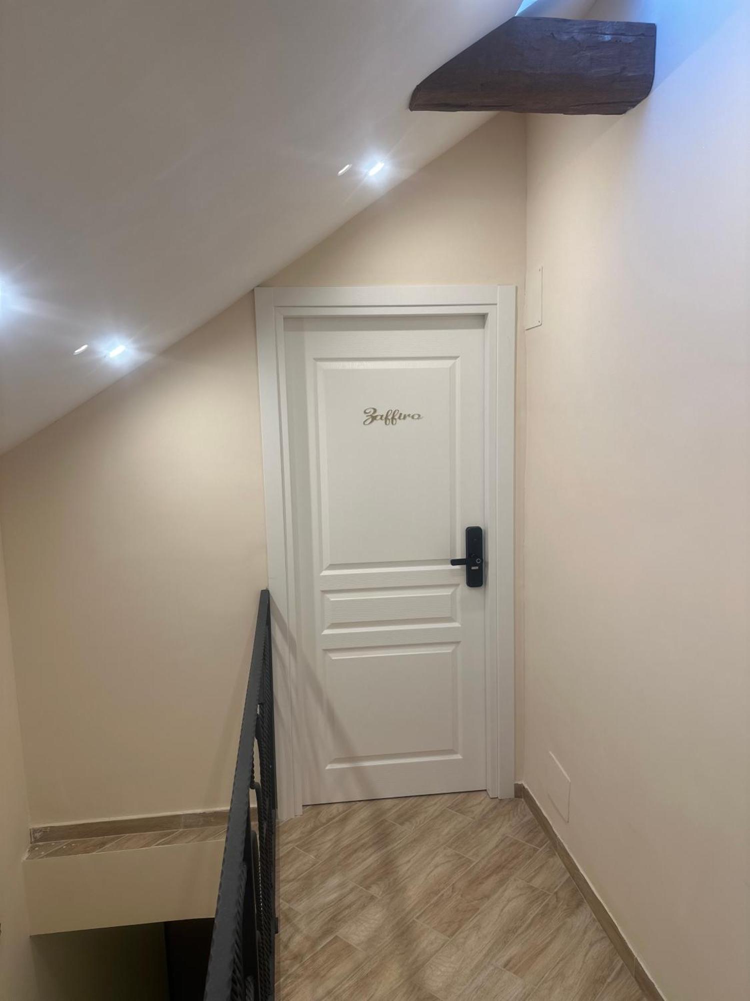 Attic Room Naples Exterior photo